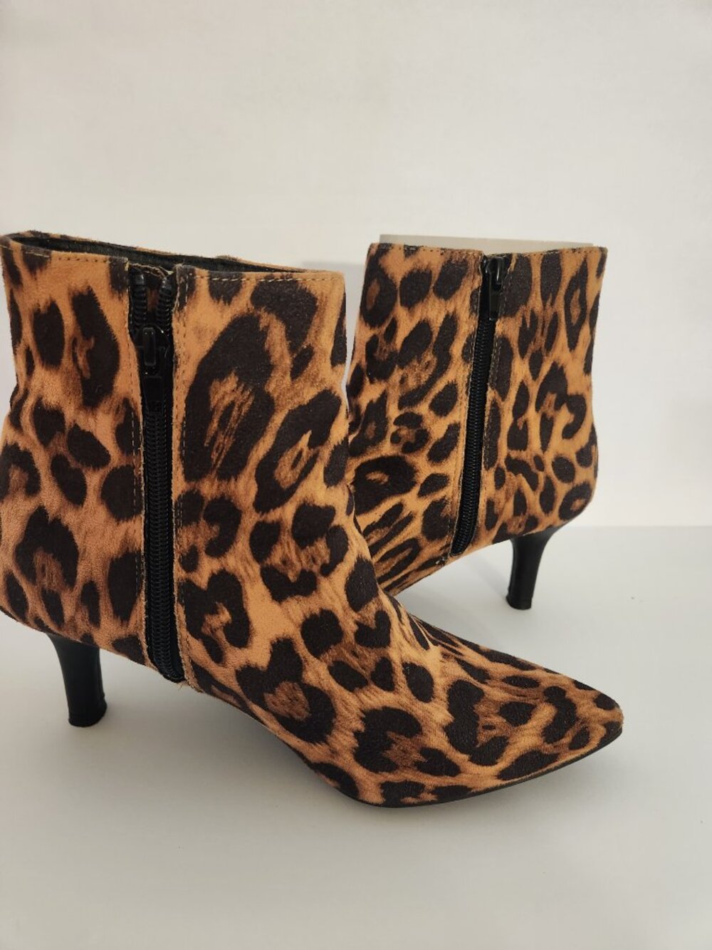 Rampage Booties Leopard Print 7.5M Ankle Boots Medium Heel Brown Gold - Picture 9 of 9